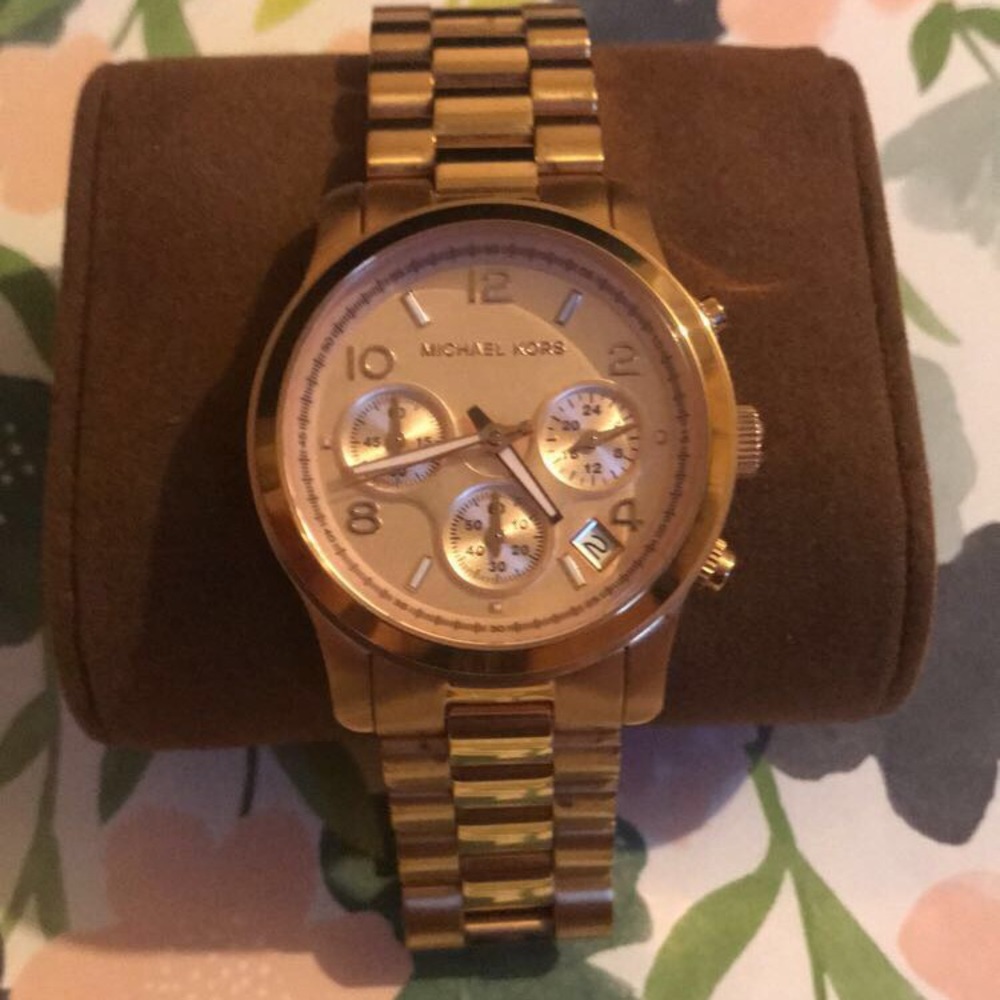 MK woman’s watch - Picture 1 of 4